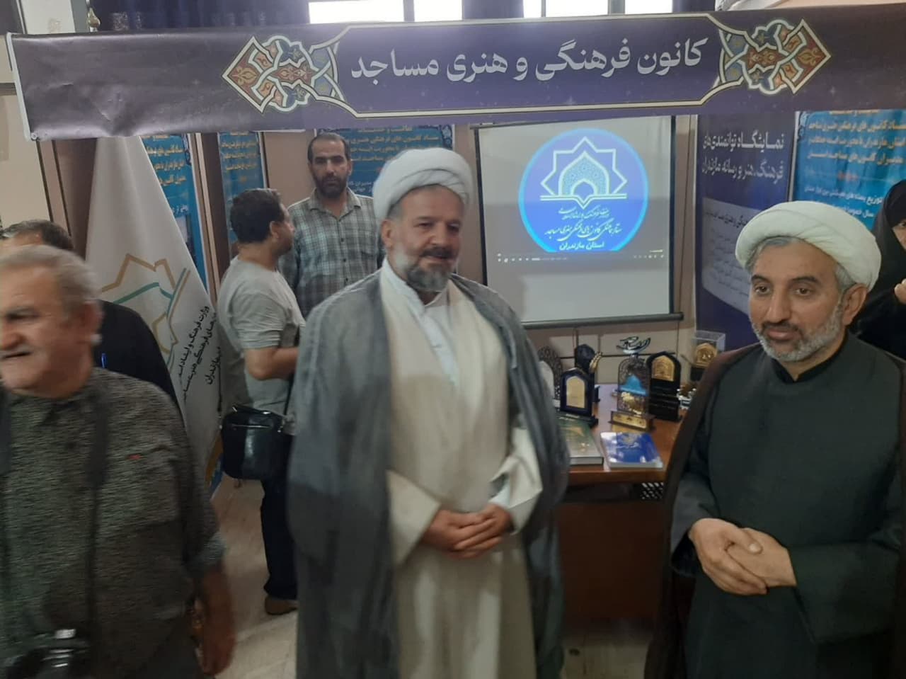 نمايشگاه توانمند سازي هفته دولت