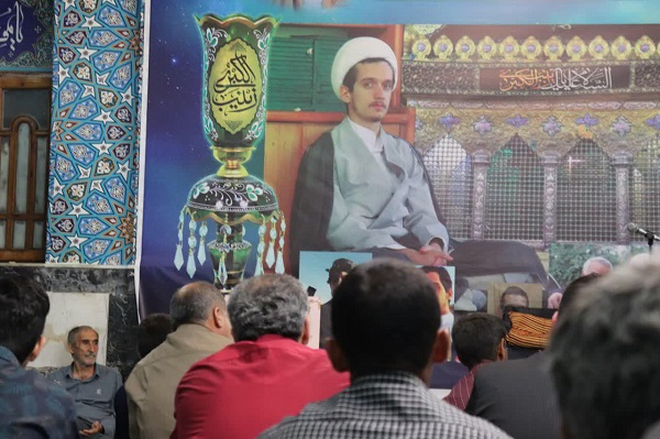 مراسم سالگرد شهيد مدافع حرم حجتالاسلام «محمدامين کريميان» به همت کانون شهدا بهنمير برگزار شد 1