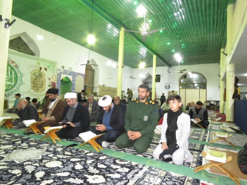 محفل انس با قرآن در کانون فرهنگي شهداء پلسفيد سوادکوه