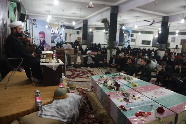 مراسم استقبال از شهداي گمنام در سيمرغ با حضور اعضاي کانون هاي مساجد