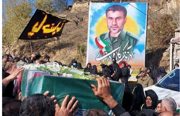 پيکر شهيد «وجيه الله آذرنگ کارمزدي» در گلزار شهدا کارمزد سوادکوه به خاک سپرده شد 6