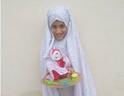 اهداي عروسک نمازي به کودکان جهت نهادينه کردن فرهنگ عفاف و حجاب