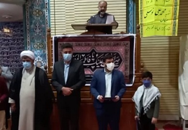 تجليل از حافظ نوجوان عضو کانون پنج تن آل عبا در نمازجمعه بابلسر