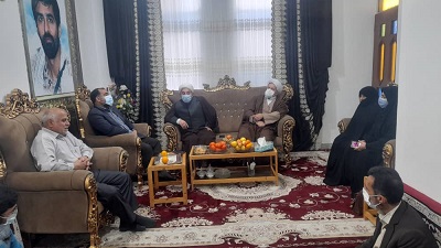 شهيد «عبدالرحيم فيروزآبادي» به فعاليتهاي مسجدي توجهي ويژه داشت