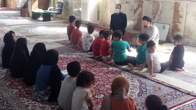استقبال آينده سازان جامعه از کلاس قرآن در ماه رمضان