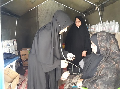 خدمات رساني موکب علمداران حسيني در کربلا/ از اقدامات اوليه پزشکي تا برنامه هاي فرهنگي به زائرين اربعين